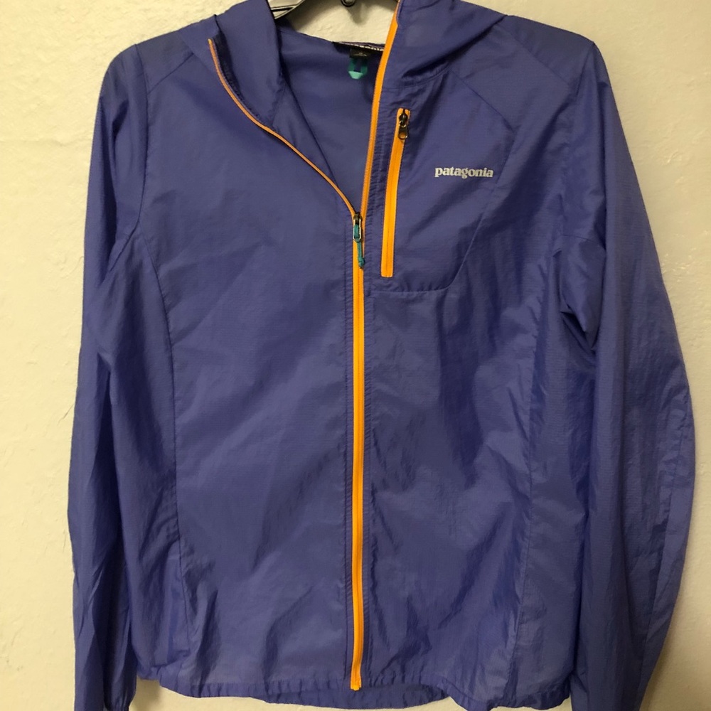 Periwinkle Patagonia windbreaker
